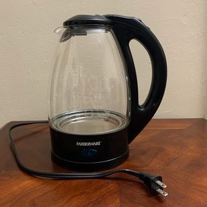 Farberware Black Glass Kettle